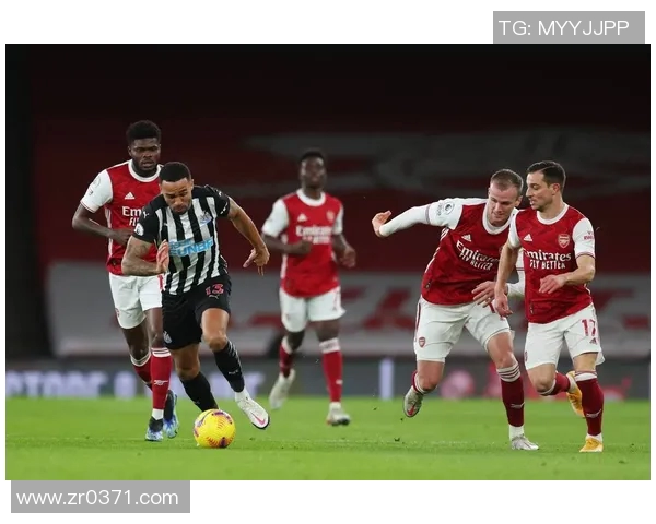 纽卡斯尔联迎战诺定汉姆森林期待精彩对决与球队新战术的碰撞 纽卡斯尔联迎战诺定汉姆森林期待精彩对决与球队新战术的碰撞