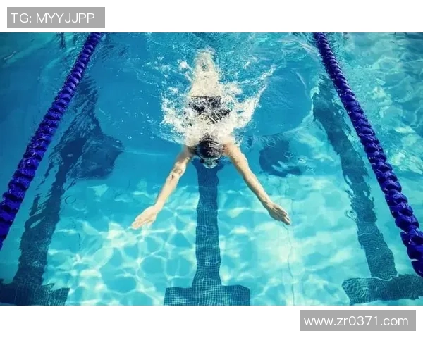 蛙泳技巧全面解析:从入门到高级的提高与优化方法