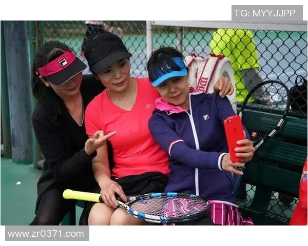 南京网球队与深圳网球队赛后复盘分析双方状态与表现对比 南京网球队与深圳网球队赛后复盘分析双方状态与表现对比