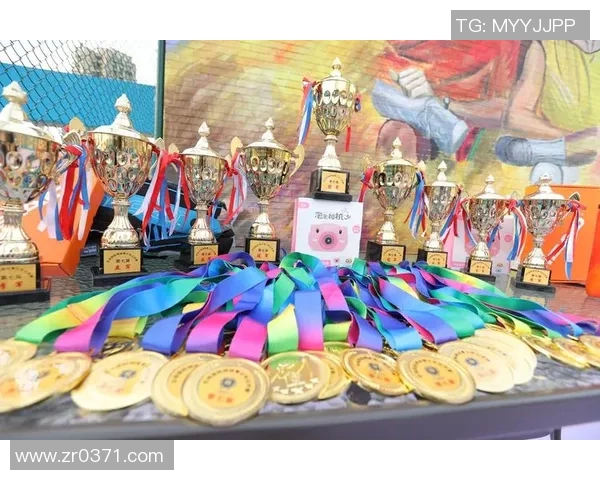 广州网球队的拼搏历程与荣耀时刻全景回顾